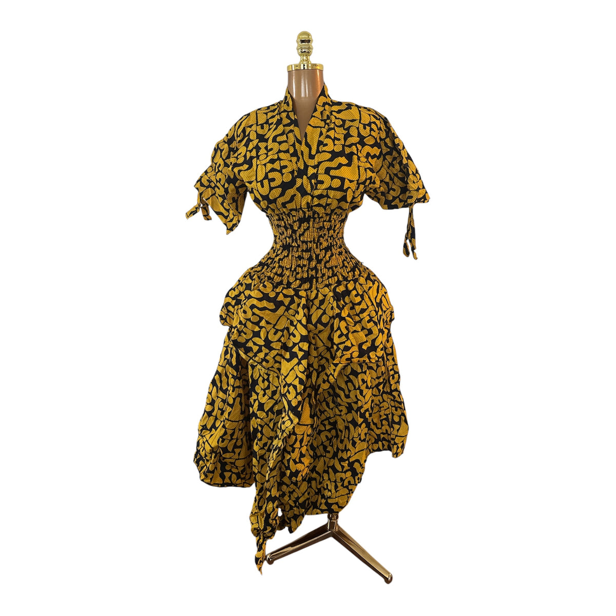 LOLA HANDKERCHIEF SKIRT DRESS WITH SHORT SLEEVES